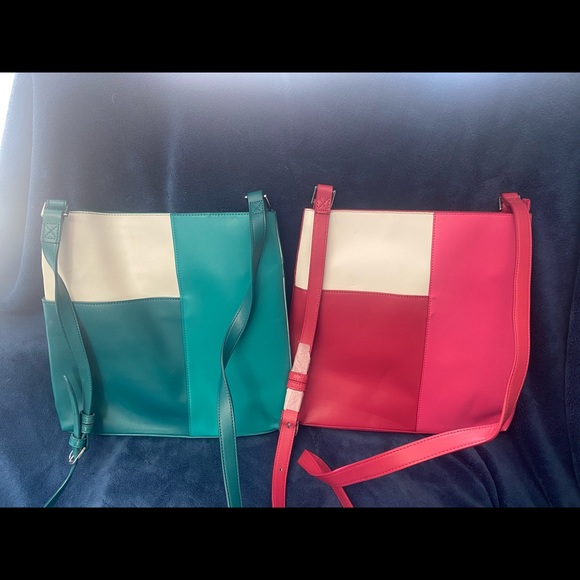 TWO Vera Bradley crossbody bags - Picture 4 of 5